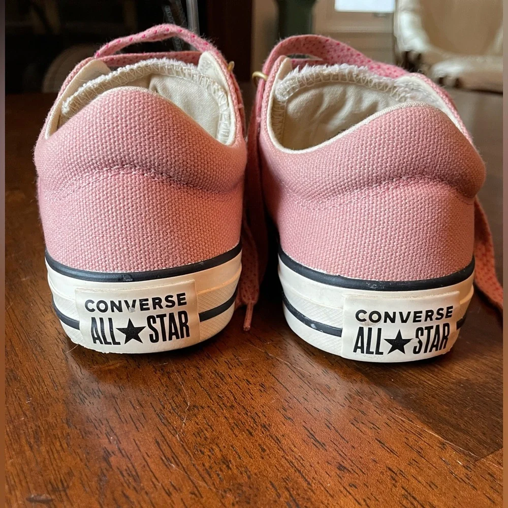 Converse All Star Pink With Gold Details and Sherpa Tongue - Picture 5 of 10